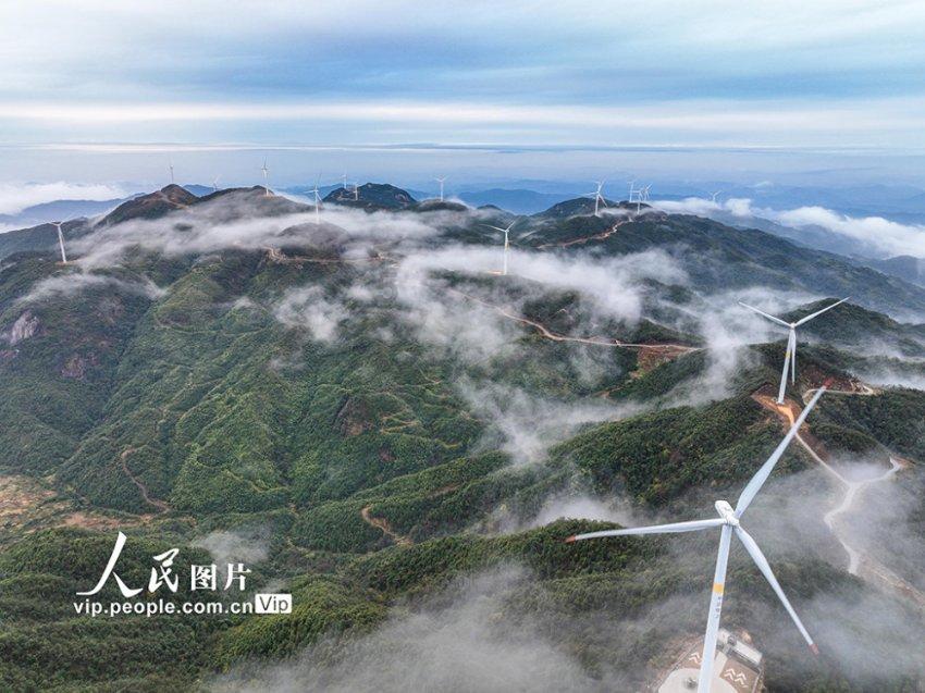 山海鲸可视化智慧机场解决方案:高精度建模与实时数据接入